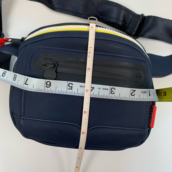 Hunter Target Belt Bag Navy Blue Yellow Accents - Picture 8 of 8